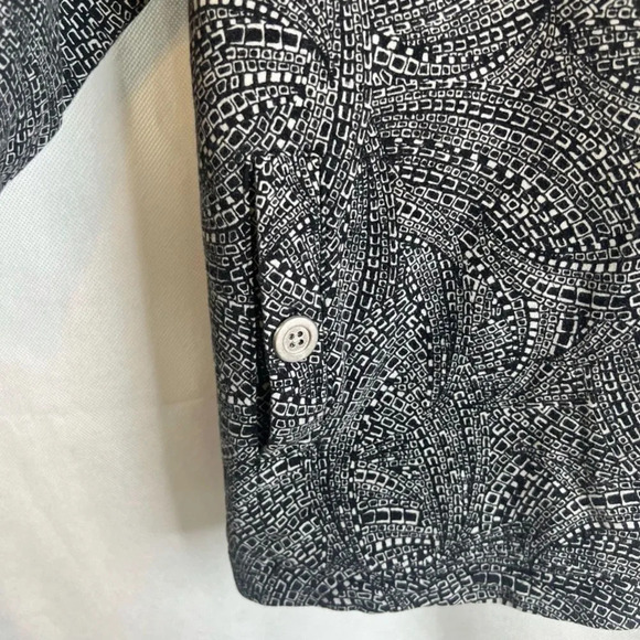 Chicos Weekends Abstract 1/2 Sleeve Pullover Size L/XL - Picture 6 of 8